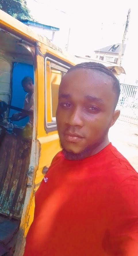 DJ bestkiszy - Shouted